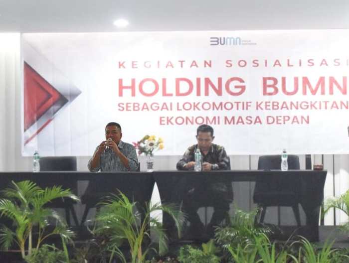 Rencana Pembentukan Holding BUMN - PinterPolitik.com Rencana Pembentukan Holding BUMN - PinterPolitik.com