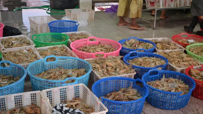 Kasus Radioaktif Buat Petambak Udang Khawatir