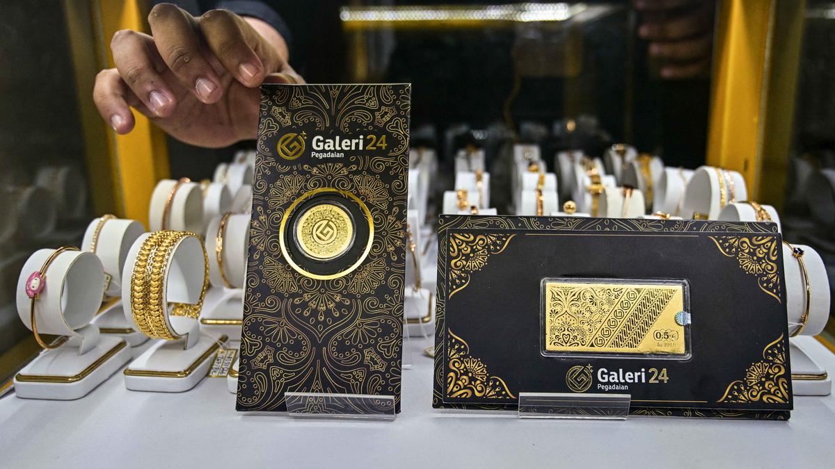 Harga Emas Antam Hari Ini Naik ke Rp2,64 Juta per Gram Rekor Tertinggi Sejarah